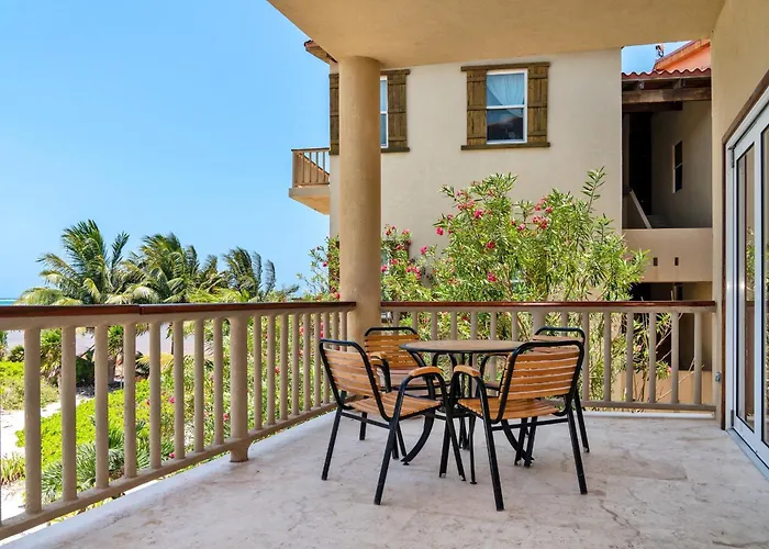 Holiday home Residences At Barrier Reef Unit 2b Oceanview 2 Bedroom By Floreo