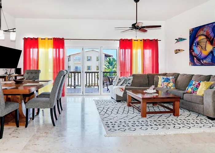Residences At Barrier Reef Unit 2b Oceanview 2 Bedroom By Floreo Holiday home