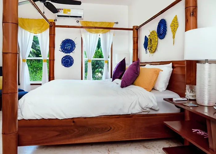 Holiday home Residences At Barrier Reef Unit 2b Oceanview 2 Bedroom By Floreo *