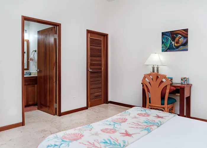 Residences At Barrier Reef Unit 2b Oceanview 2 Bedroom By Floreo * San Pedro (Ambergris Caye)