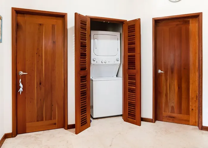 Holiday home Residences At Barrier Reef Unit 2b Oceanview 2 Bedroom By Floreo San Pedro (Ambergris Caye)