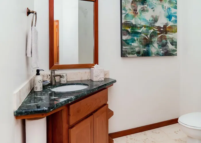 Residences At Barrier Reef Unit 2b Oceanview 2 Bedroom By Floreo * San Pedro (Ambergris Caye)